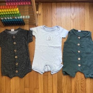 3 rompers unisex